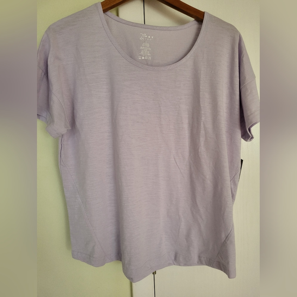 NWT XPBX Pro Lavender T-shirt Size L